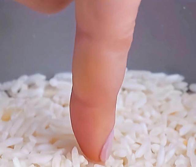 塑料瓶变废为宝，教大家学习塑料瓶变废为宝