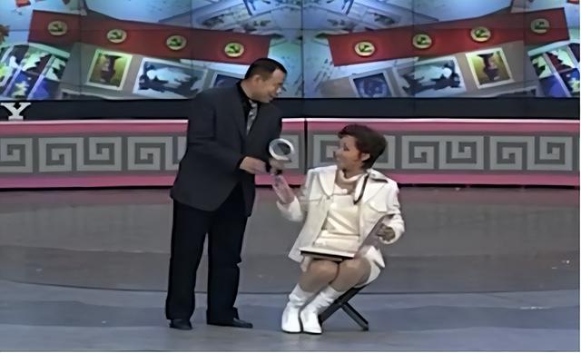 杨紫的前男友现状，杨紫的初恋男友：不蹭热度