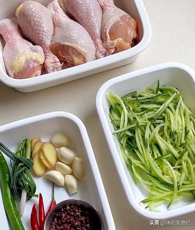 凉拌手撕麻椒鸡，开胃解腻凉拌菜