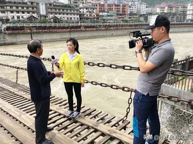 上海卫视主持人雷小雪简历，在主播界雷小雪的威望一点不差