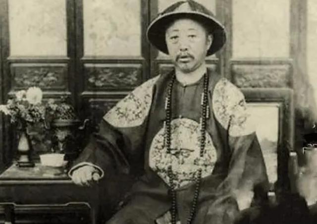 一口气看完同治皇帝的一生，太监安德海求赐墨宝