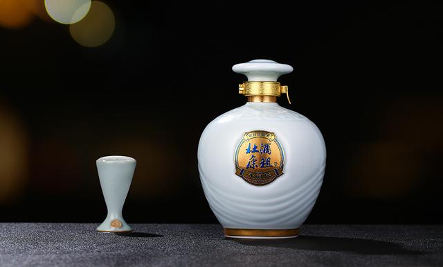 杜康经典封坛52度价格，站稳千元价格带