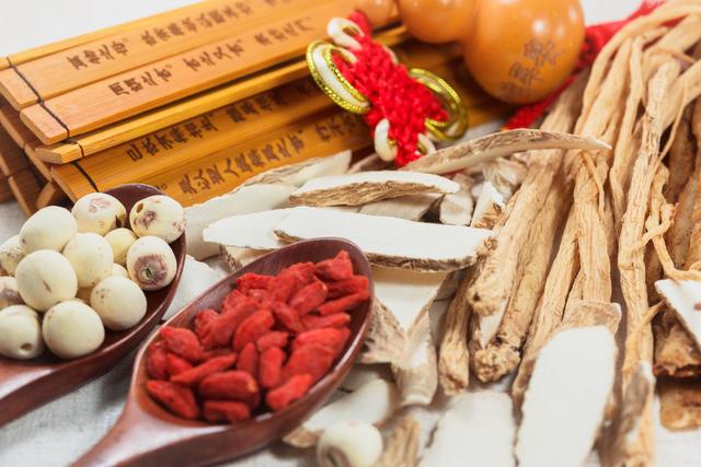 脾虚了怎么办如何快速补脾，脾虚的人有哪些症状