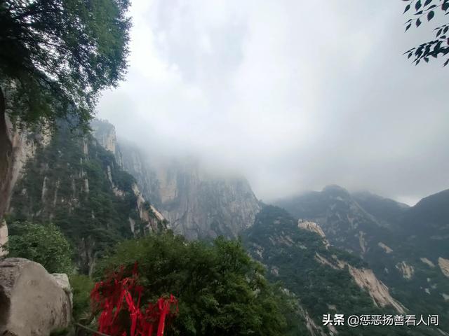 华山徒步到北峰路过几个景点，徒步爬华山路线攻略