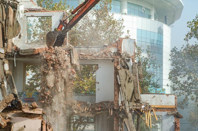 什么叫城市更新拆迁，城市更新中拆迁管理及流程是哪些