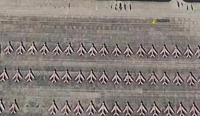 歼6最新资料介绍，歼-6亮相东南沿海