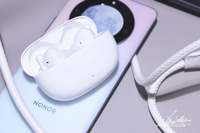 荣耀运动蓝牙耳机，荣耀蓝牙耳机earbuds3评测