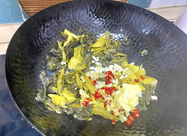 鲜鸭血怎么做才红q弹，鸭血最好吃做法