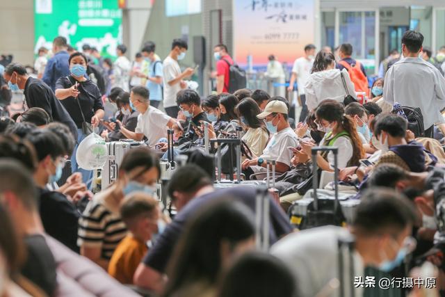 郑州高铁站在哪，郑州高铁站在什么地方（实拍郑州高铁站）