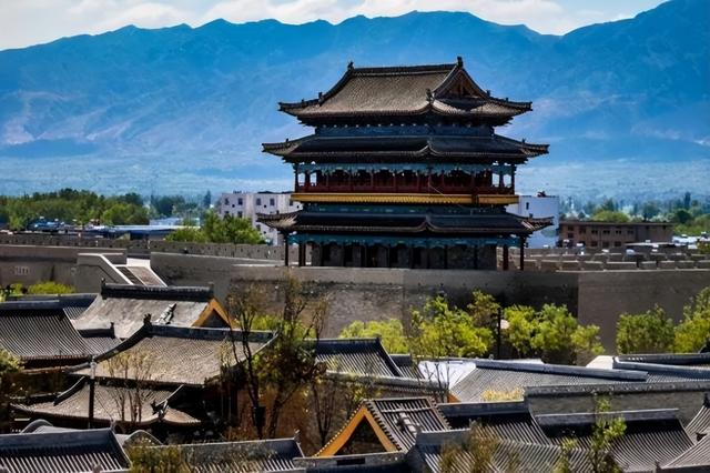 山西历史古城介绍，庭院深深中透着富华