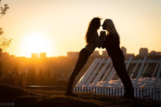 闺蜜成了老公的小三，闺蜜为什么会成老公的小三（闺蜜变成了老公的小三）