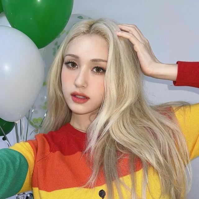 她凭什么被称为南韩第一真人芭比，来看看lisa的颜值