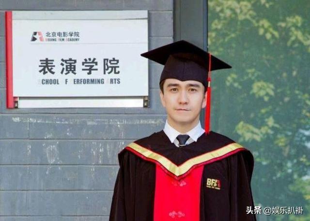 马思纯高考成绩，十位高考考100多分的明星（文化水平低就不要装）