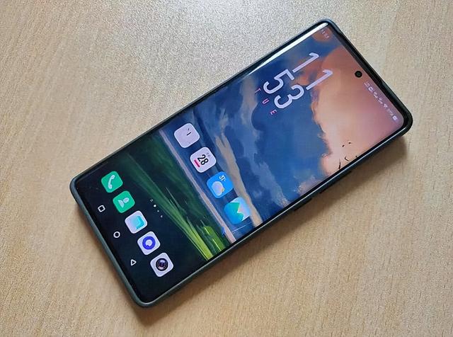 推荐一款耐用的手机，现在哪款手机耐用实用（这四款高性价比手机推荐给你）