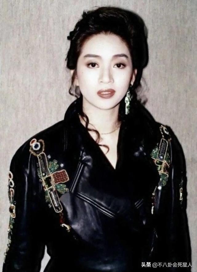蔡少芬年轻经历，天妒美人5位港星家世惨