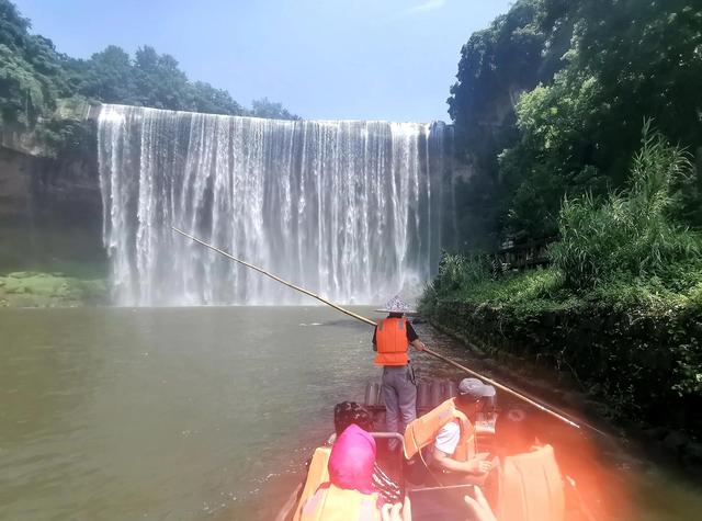 重庆万州第一大瀑布，婚外感情中男人追女人是一种什么样的心态
