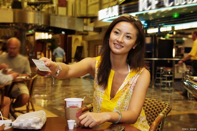 早鸟票和普通票的区别，迪士尼早鸟票和普通票区别（迪士尼早鸟票是什么意思）