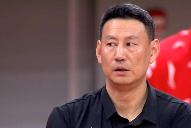 cba各队最新积分排名，浙江队全胜排第一