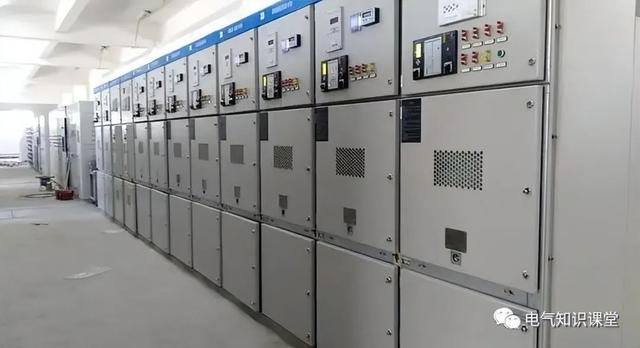 双电源切换开关，双电源切换开关标准（三种双电源的配置方案对开关数的要求）