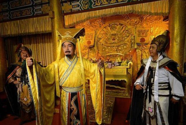 元朝御史台主要机构，元代兼领侍仪司事官员