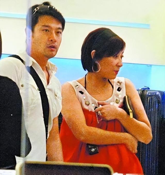 黄维德访谈录，当年陷入牵手门事件