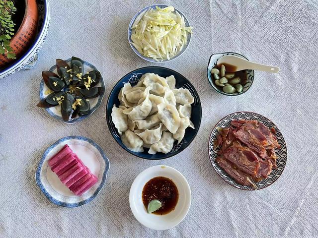 春节素馅饺子做法，北方家家吃饺子（纯春节素馅饺子馅做法大全）