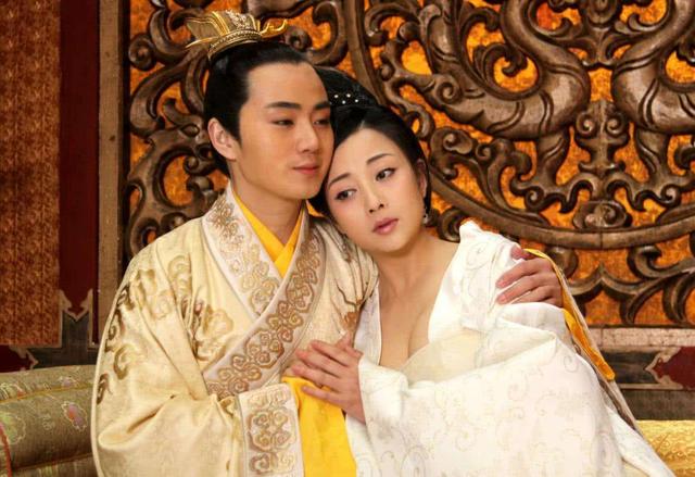 历史上哪个皇帝是千古一帝，中国历史上共有494位皇帝