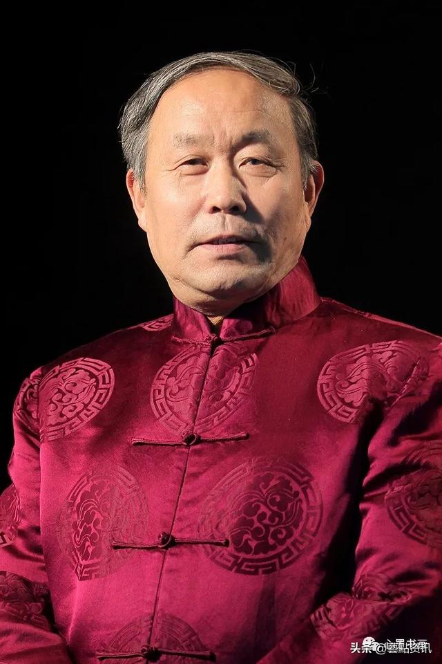 墨竹图名画赏析，于希宁精品花鸟画鉴赏——《墨竹图》