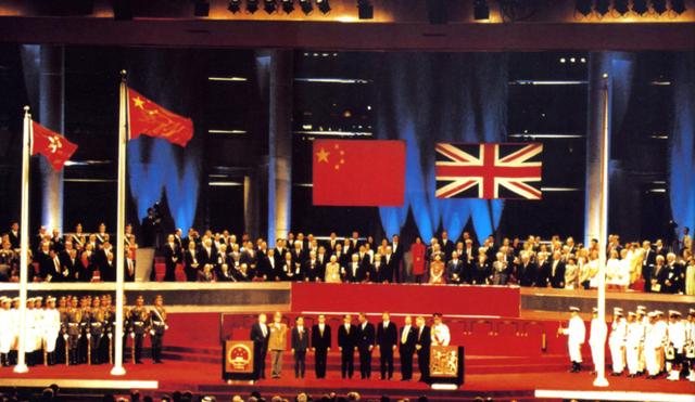 1985年美国向日本投的核弹，英国疯狂核计划曝光