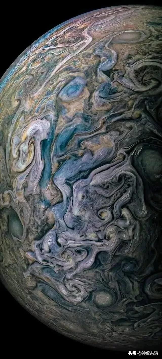 最罕见的10大天文奇观，22张精美天文图太阳系最高的山竟比珠穆朗玛峰还大三倍