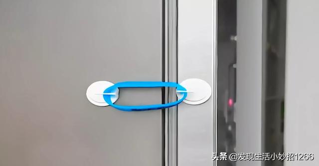 手机进水了怎么处理，分享20个生活小妙招（手机进水的紧急处理方法）