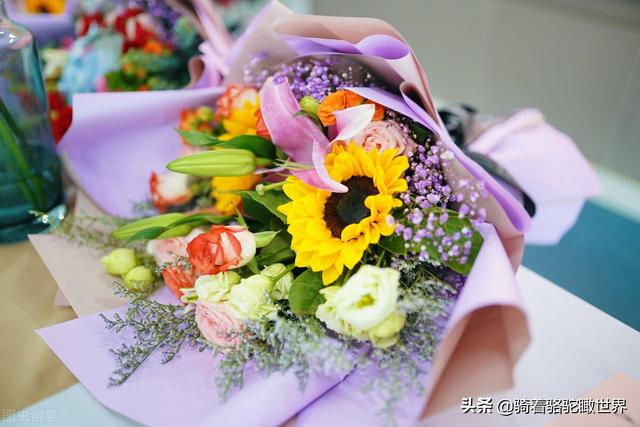 一年适合情侣过的节日，你知道哪一个节日是浪漫女人最中意的吗