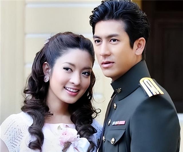 瓦妮达是哪个电视剧人物，我们一起追过的女孩