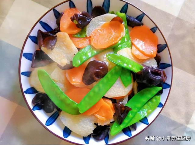 胡萝卜的做法大全，4种胡萝卜的做法营养丰富鲜香下饭（胡萝卜最好吃的4种做法）
