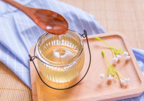 怎样选择正宗的蜂蜜，最全的蜂蜜辨别真假的方法