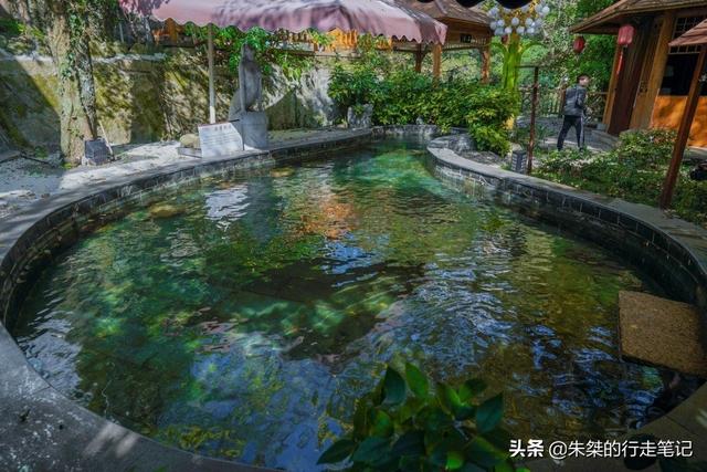温泉旅游攻略国内著名的温泉，秋天泡温泉首选，中国十大温泉