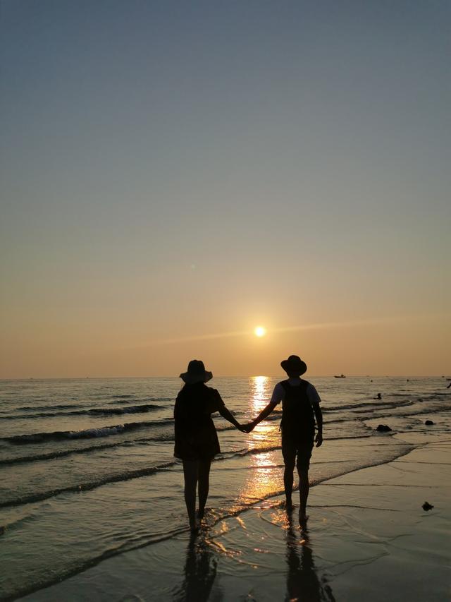 北海涠洲岛一日游最佳路线，北海涠洲岛5日游攻略