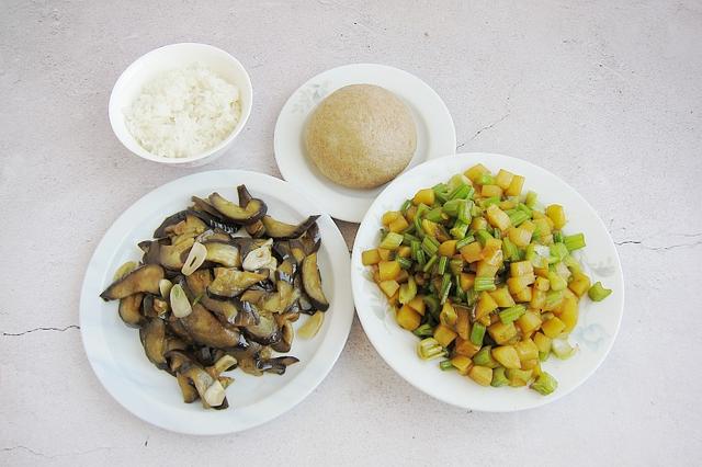 简单夏天晚餐食谱大全，夏天炎热出汗多