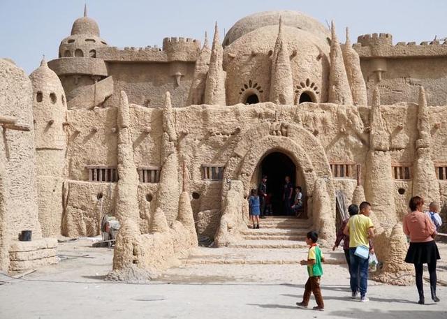 喀什哪个景点最值得去，中国最西部的城市新疆喀什