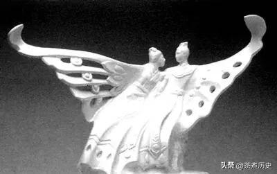 落叶归根原来殉情不是古老的传说，相思树连理枝比翼鸟