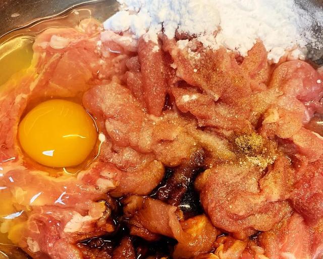 健康版水煮肉片，家庭版水煮肉片简单又好吃