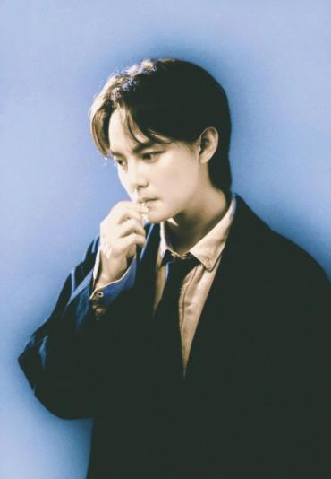 盘点那些眼睛里有星辰大海的男星，那些戴上眼镜就有斯文败类感觉的男星