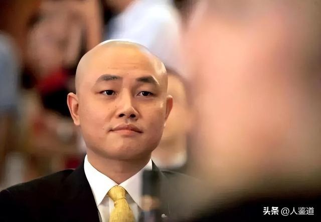 前首富黄光裕出狱19个月，首富真相:黄光裕家族的财富路径