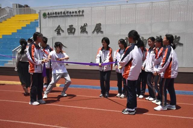 南京市励志学校，十年办好一所家门口的南外