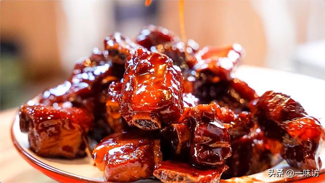 糖醋排骨的最简单做法，简单的糖醋排骨做法详细步骤（教你糖醋排骨的正确做法）