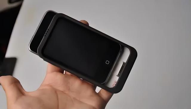 ipod3，苹果ipod classic 3代上市时间