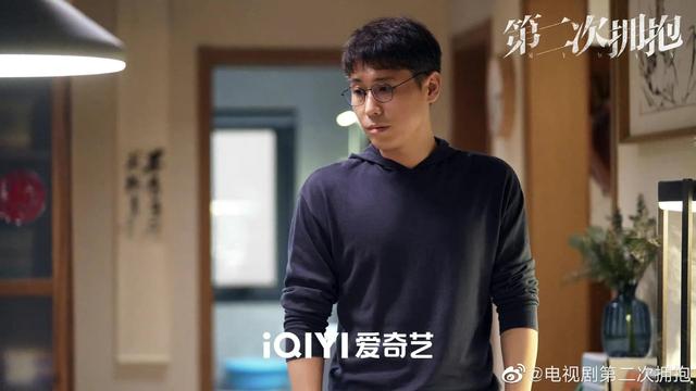 爱情真善美吻戏，陈数谁说我结不了婚吻戏