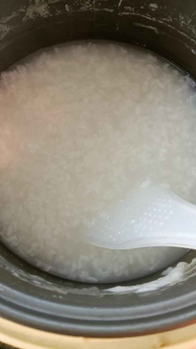 湖南特色白米粥，广东粥大全（冬天白米粥这样做给宝宝喝）