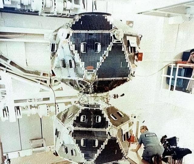 历史上最著名的奇闻异事，读懂“从没变过的人性”