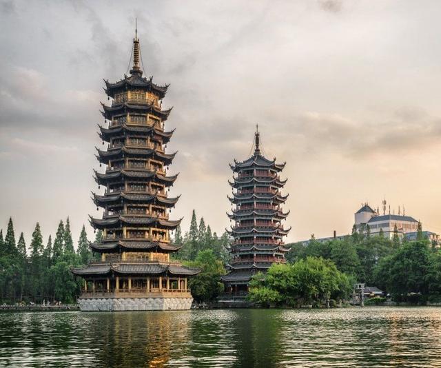 去桂林旅游的正确方法是什么，桂林旅游自由行超全攻略